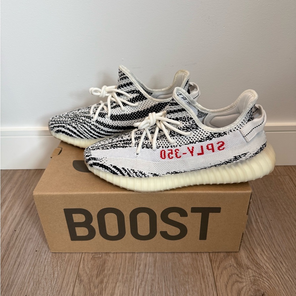 Adidas Yeezy Boost 350 V2 Zebra